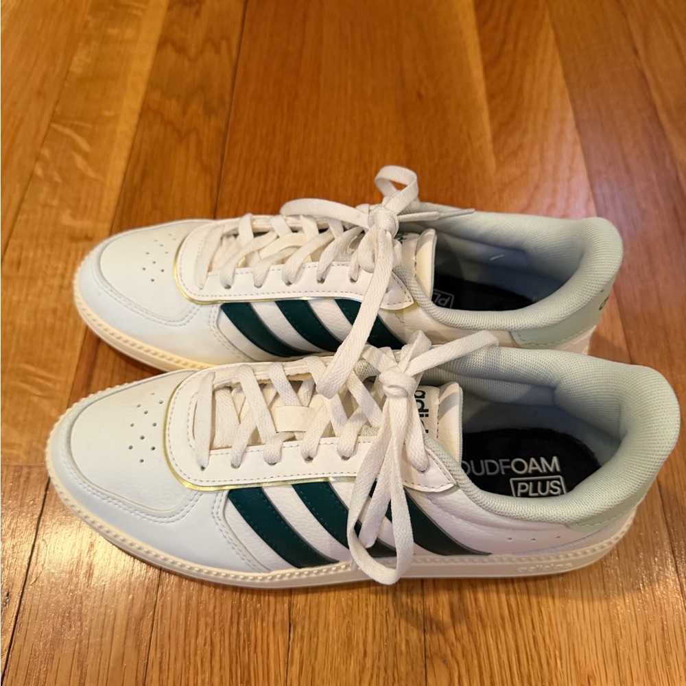 Adidas Cloudfoam White and Dark Green Shoes with a gold trim